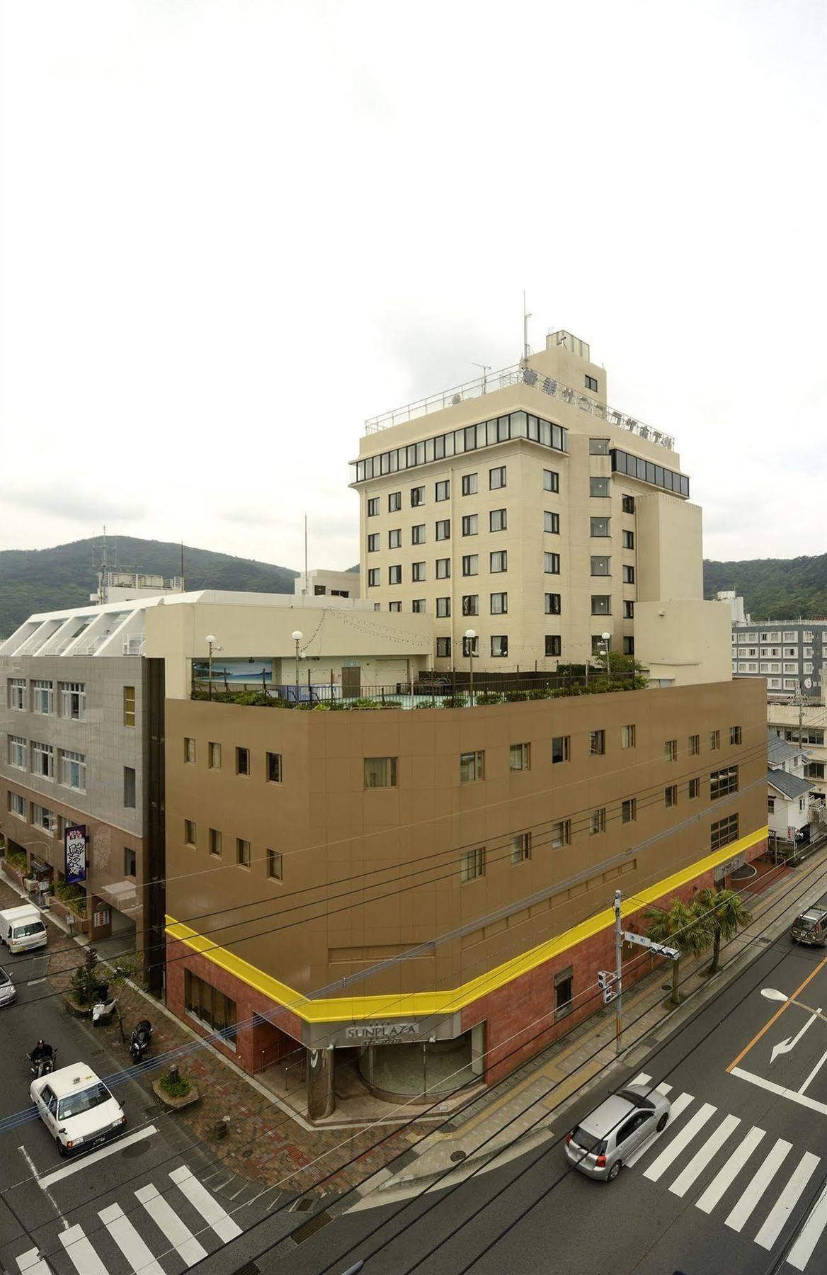 Amami Sunplaza Hotel Exterior foto